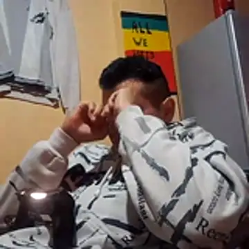 Ortiz3404's Live XXX Chat