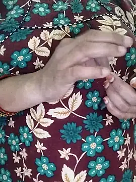 SexynageenaのライブXXXチャット