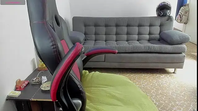 دردشة ragnar_lothbrok777 الجنسية المباشرة