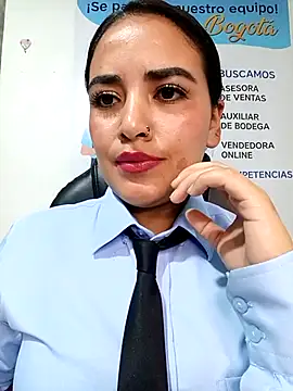 MAYE__13のライブXXXチャット