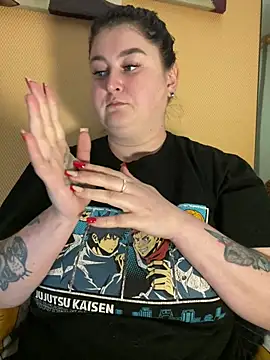 CassieLazy Chat XXX live