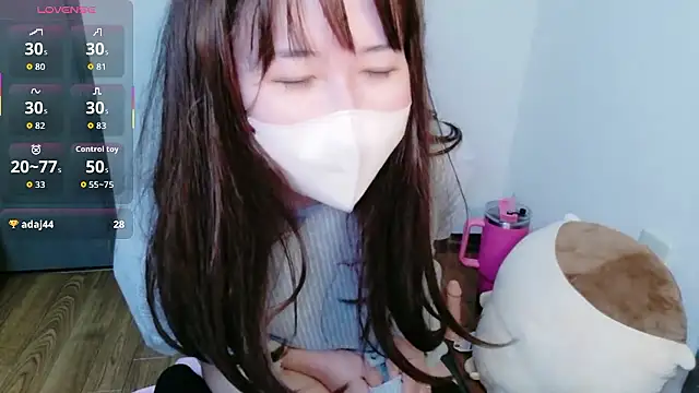 __YUKI__ch__ Chat XXX live