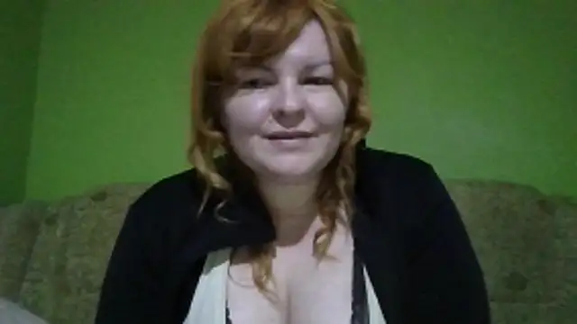 Chat XXX en directo de KrisryOxNikss