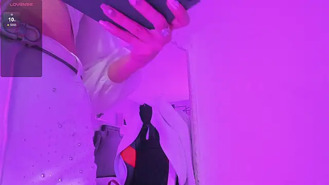 KarelyMitchel's Live XXX Chat