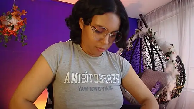 Emmapark_ live XXX chat