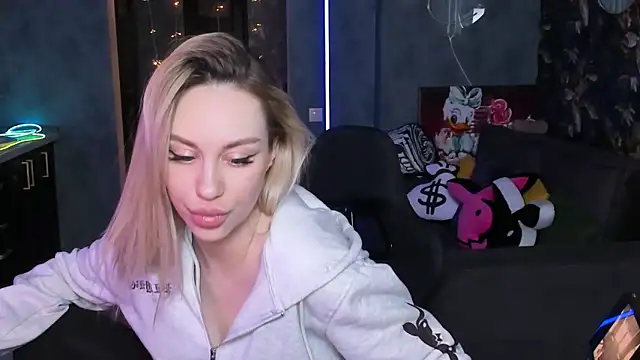 Blckmirrorr Live XXX-Chat