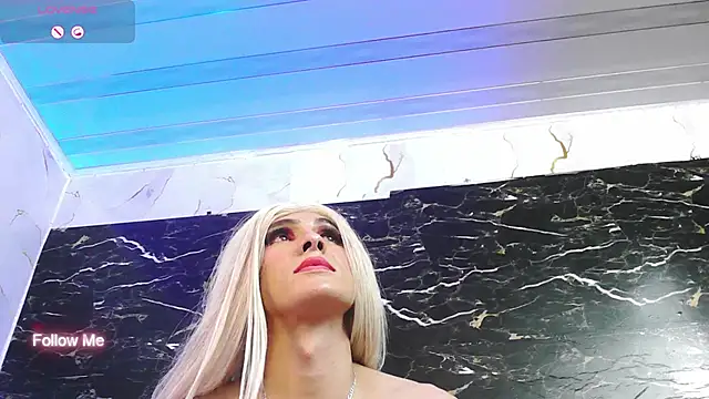 crislingery_dolli Adlı Modelin Web Kamerası Şovu