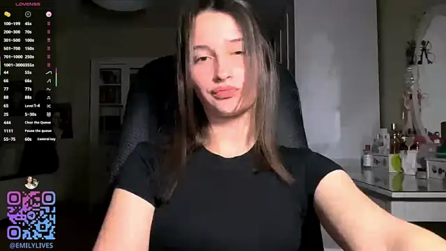 DarlineBrustera's Live XXX Chat