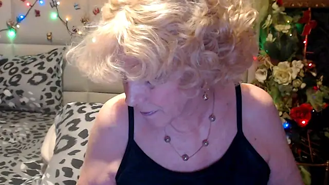 HappyWomanOn – Live XXX-chat