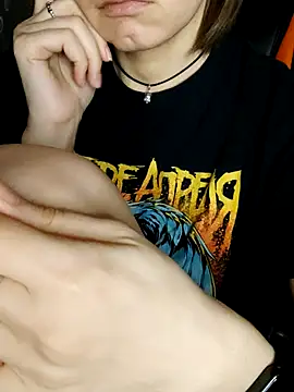 Aashikalaa Live XXX-chat