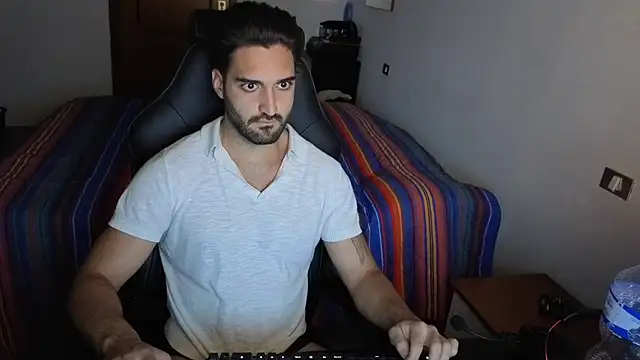 Al3xox02のウェブカメラショー