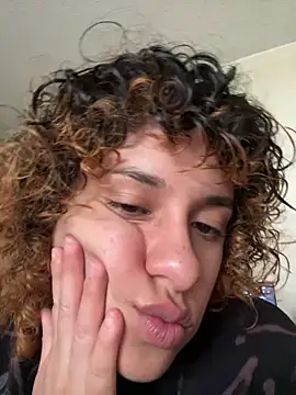 Czat XXX na żywo – HUMANXTHING