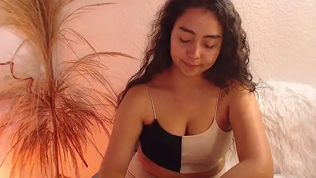 _Kim__M 라이브 XXX 채팅