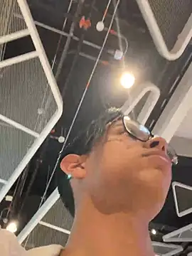 Chat +18 de Andres_boy252 ao vivo