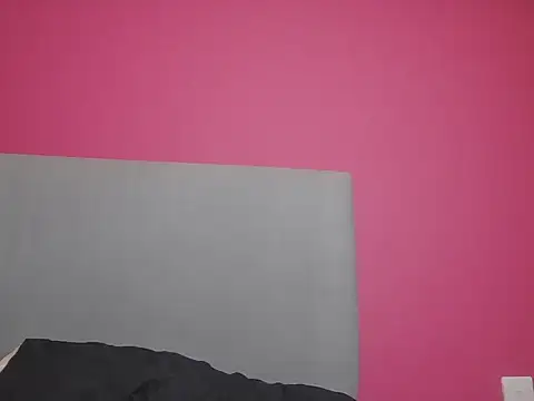 Czat XXX na żywo – Slutty_Kiki_Bella