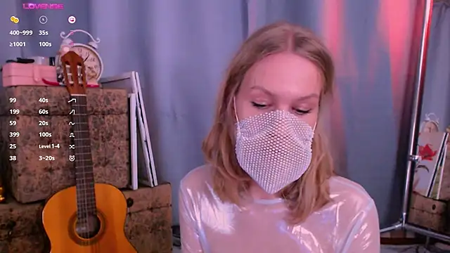 burning__g1rl Adlı Modelin Canlı XXX Sohbeti