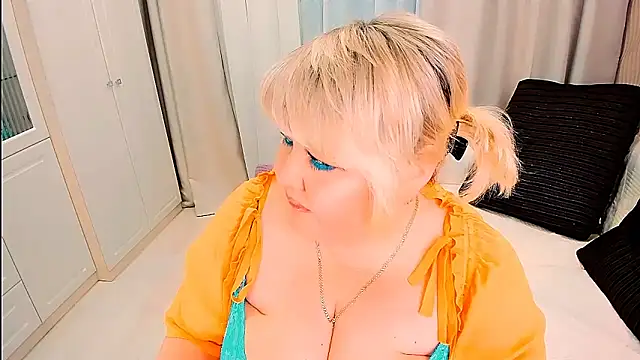 BIGTITSBBW's Webcam Show