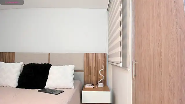 MalejaDiaz_ Live XXX-Chat