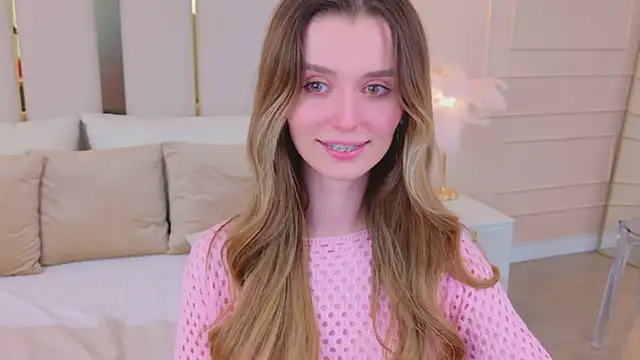 MarybethSnow's Webcam Show