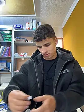 AdrianRinaldi live XXX chat