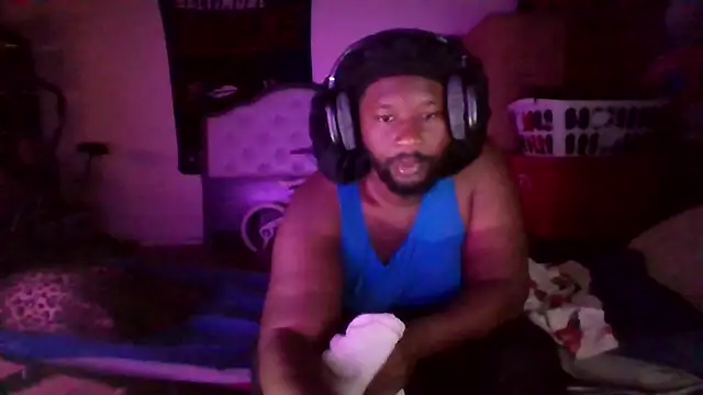 _PoetryInMotionPic_ Webcam Show