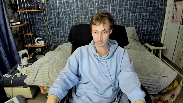 دردشة CuteBoy228 الجنسية المباشرة