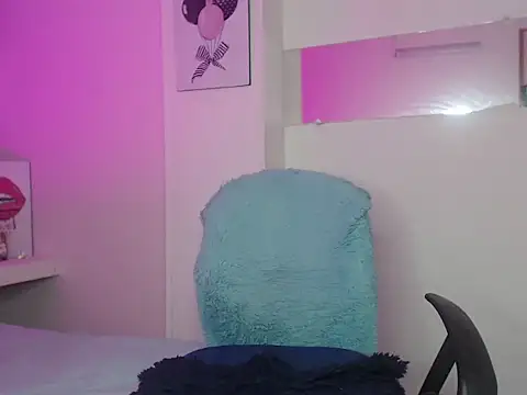 Онлайн чат XXX Ailanys_Miller