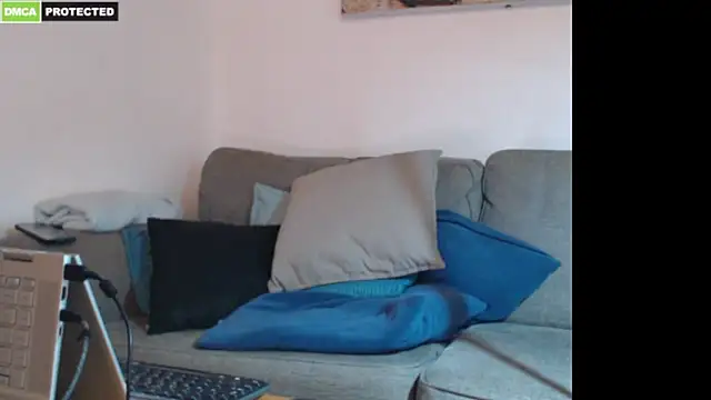 bluedae1 – Naživo XXX chat