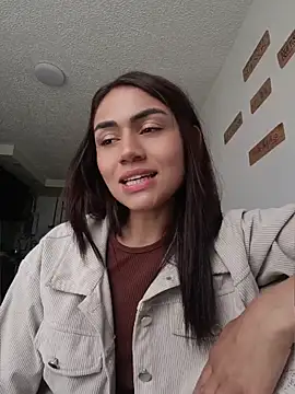 AmaraOsteen's Live XXX Chat