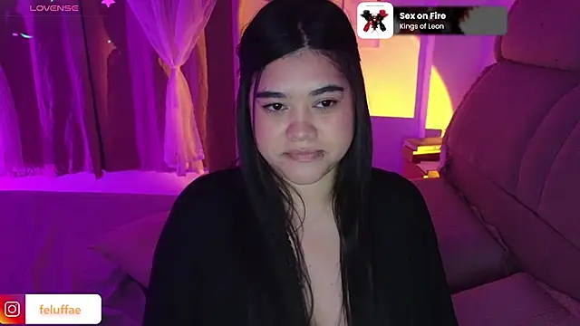 feluriana 网络视讯表演