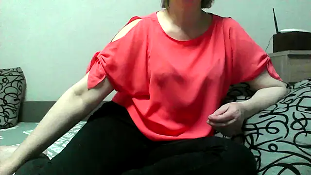 IrynaMolbertx – Naživo XXX chat