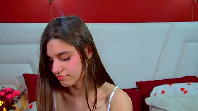 แชท XXX สดของ ArianaAllens