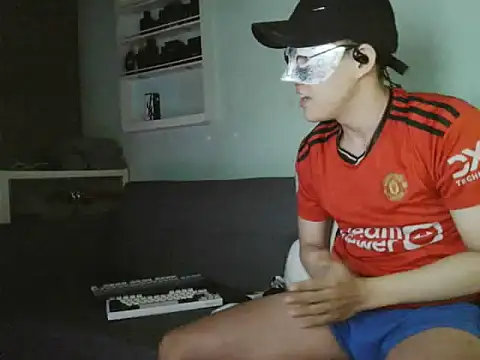 boyhigh1997 网络视讯表演