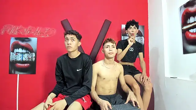 Chat XXX en directo de AVENGER_BOYS2026