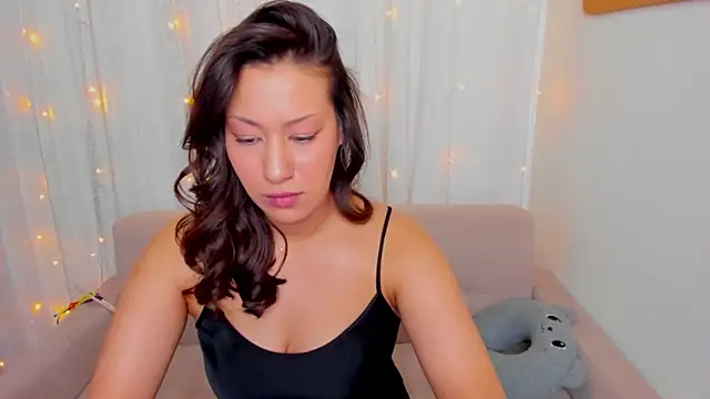 FieryHeart live XXX chat