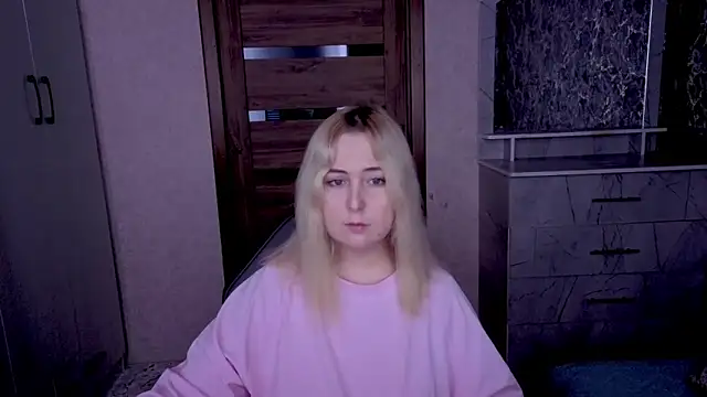 دردشة Kristy-Max الجنسية المباشرة