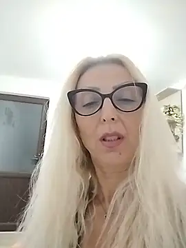 _sexyBLONDE46_ 网络视讯表演