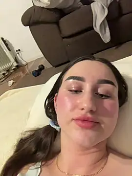 Fortune_888's Live XXX Chat