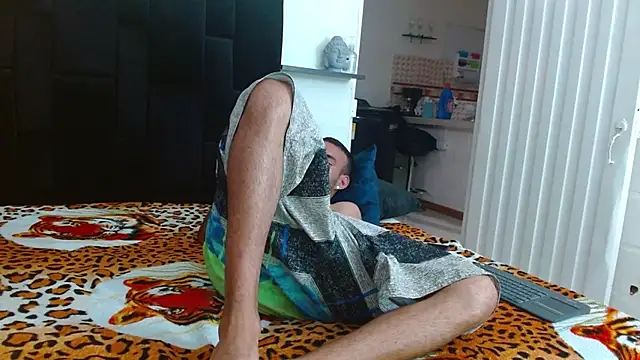 Hellen_camiloxxx Webcam show