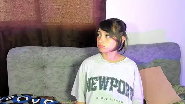 shy_nanami: онлайн-секс-чат