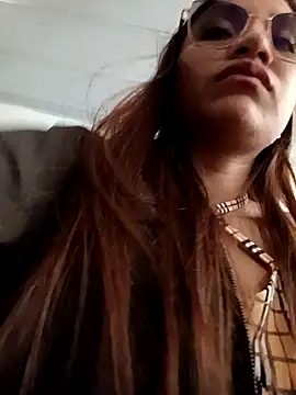 Leticia_Hinkley_のライブXXXチャット