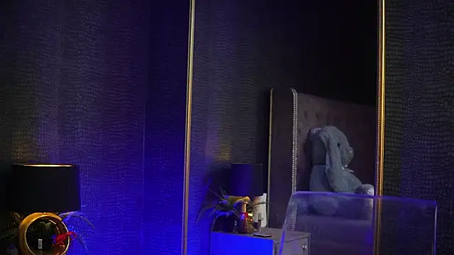 Chat XXX en directo de GiaEasyIce