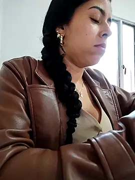 Luianna's Live XXX Chat