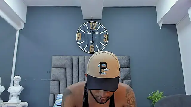 Chat +18 de Robin_Rief ao vivo