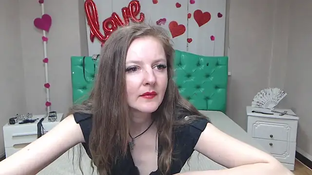 MeganPirs élő XXX-chatje