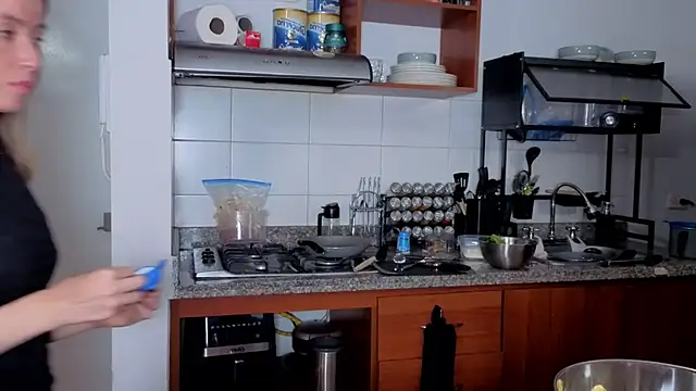 Nicky_sexfire Chat XXX in diretta