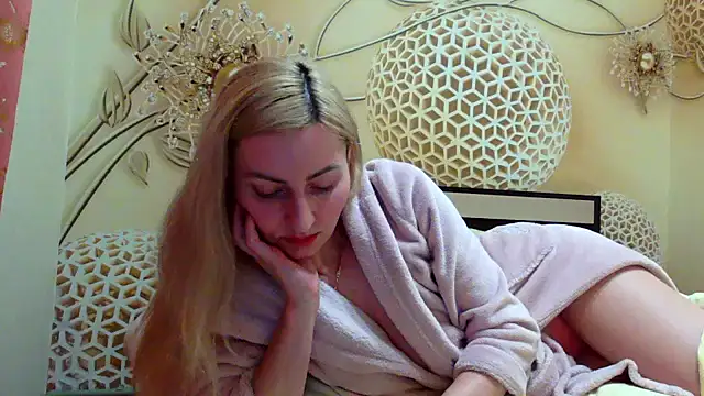 Yourrealgirl 即時 XXX 聊天