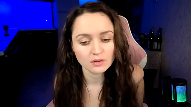 Cerann1 Live XXX-Chat