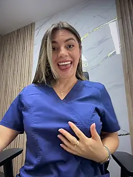 alicee16's Webcam Show