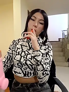 Emiily__Evans – Live XXX-chat